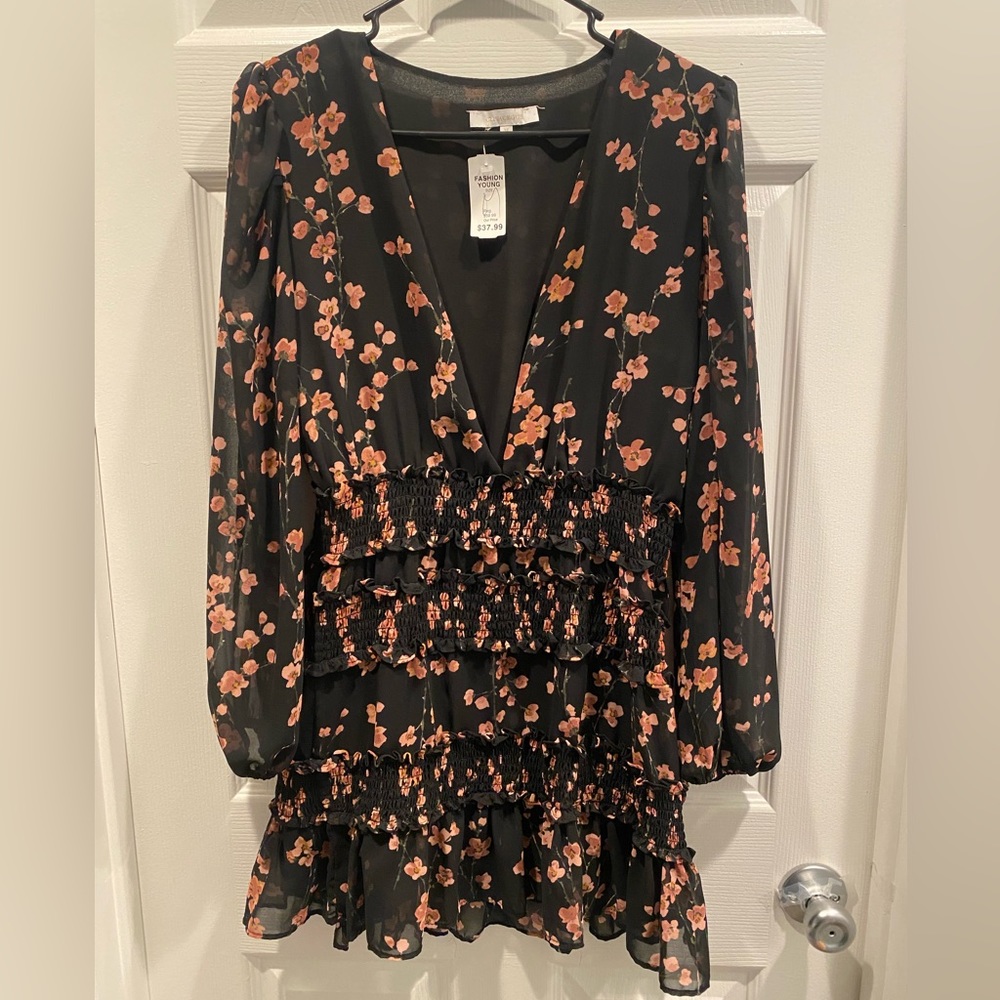 Olivaceous smocked floral mini